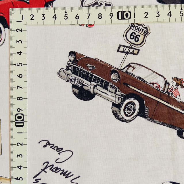 小関鈴子先生デザインプリント】(JKS-314）レトロカー柄 ホワイト系