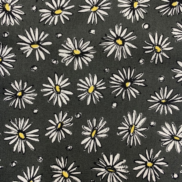 【小関鈴子先生デザインプリント】(JKS-369）　オックスフォード生地　ブラック系　花柄