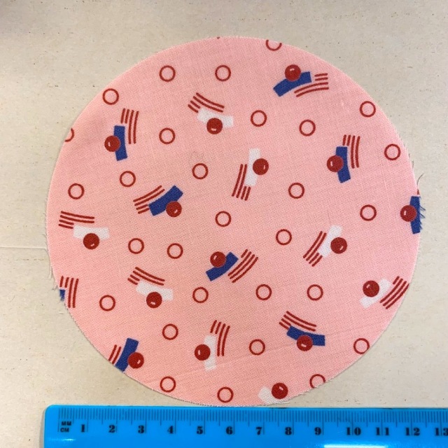 野原チャック先生デザイン生地】丸形カット済み生地 パッチ