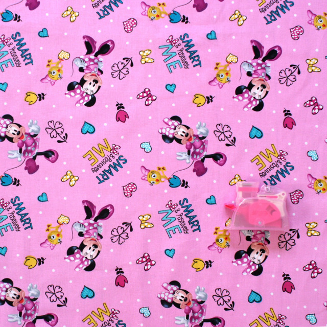 ディズニー　ミニーマウス