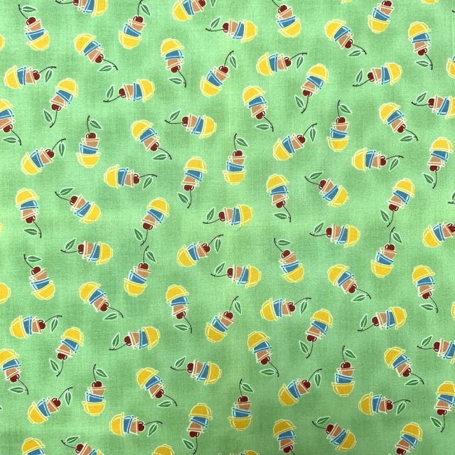 【USAコットン】50x55cm (UME-030)　グリーン系　さくらんぼ柄