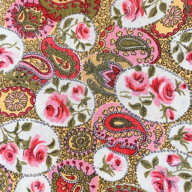 海外で人気の【フィードサック】 1930年代アメリカ製 穀物袋のカットクロス ヴィンテージ布  UFS-194