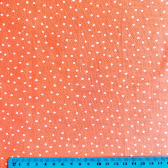 USAファブリック【Loralie Designs】Tea Dot Black Fabric