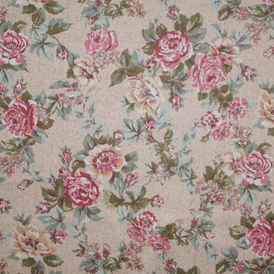 【 花柄 バラ 】ピンク系 ファブリック キルト等手芸に　50x55cm (UOTS-390)