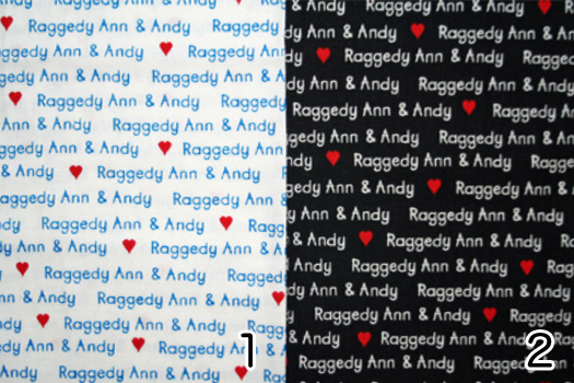 【USAコットン】ラガディアン&アンディ生地　Raggedy Ann & Andy ハート柄  英字柄 (URA-001) 2色展開