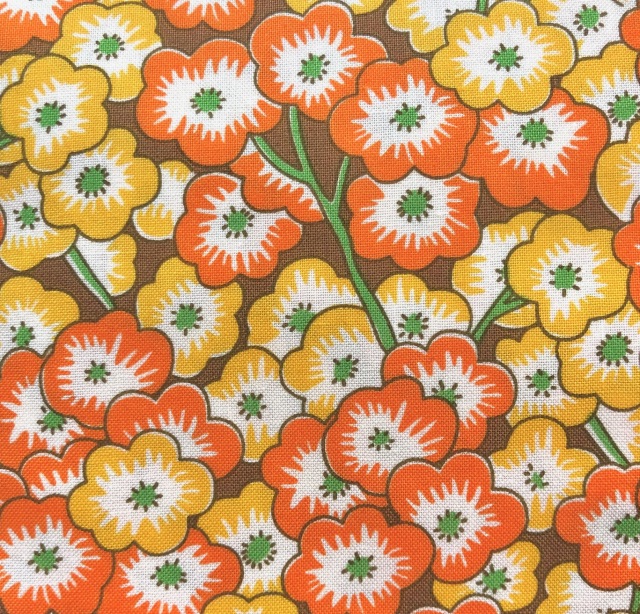 【サーティーズ（1930年代の復刻版生地）】レトロ花柄  ブラウン系　(UTH-120)