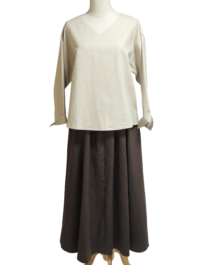 Fil de Nature 綿麻VネックTブラウス