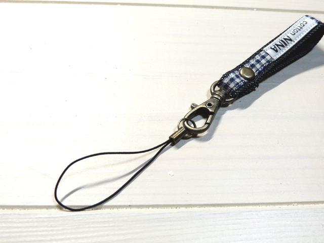 フィンガーストラップ