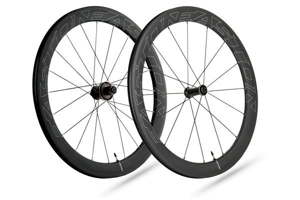 EASTON EC90 AERO 55 TUBELESS CLINCHER ROAD WHEEL（イーストン 55mm エアロ チューブレス クリンチャー カーボン ロード ホイール）