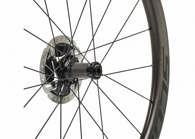 送料無料 SCOPE CYCLING R4D DISC BRAKE TLR F/R WHEEL SHIMANO HG 