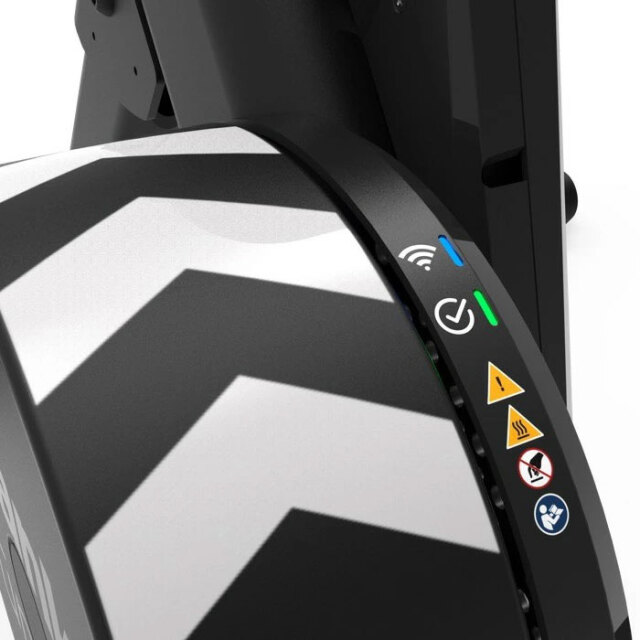 Wahoo ワフー KICKR CORE 2 SMART BIKE TRAINER キッカー コア ツー