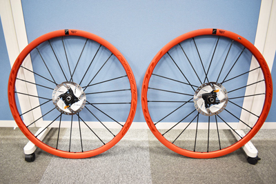 Fulcrum 21 Racingzero Cmptzn Db Custom Black Spoke Wheel フルクラム レーシングクゼロ コンペティツォーネ ディスク カスタム ブラックスポーク ホイール 販売