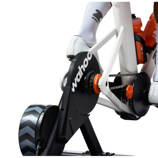 Wahoo キッカー KICKR V2 Wahoo KICKR BIKE – Fully Customizable Smart Indoor Bike