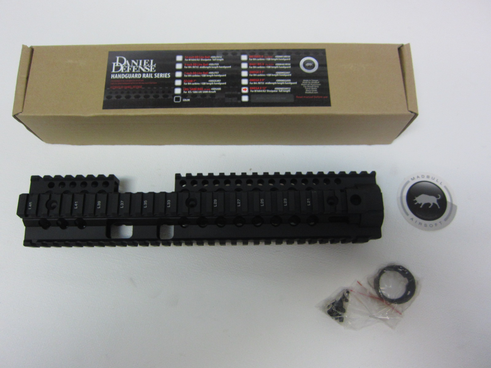 Madbull Daniel Defense 12 Inch Omega X Rail 新品