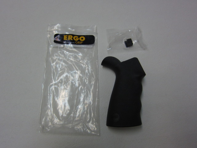 ERGO グリップM4 / M16 電動ガン用BK新品