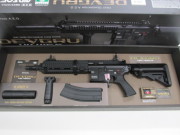 送料無料！東京マルイ次世代電動ガンDEVGRUカスタム HK416Dバッテリー、充電器3点セット新品