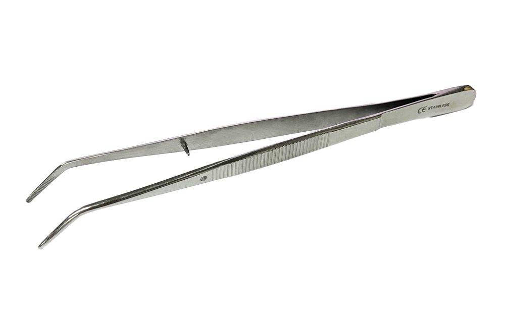 ドイツ・ピンセット・L型　ギザ有・先曲がり　全長：150ｍｍ/全幅8mm　TWEEZERS　Made in Germany