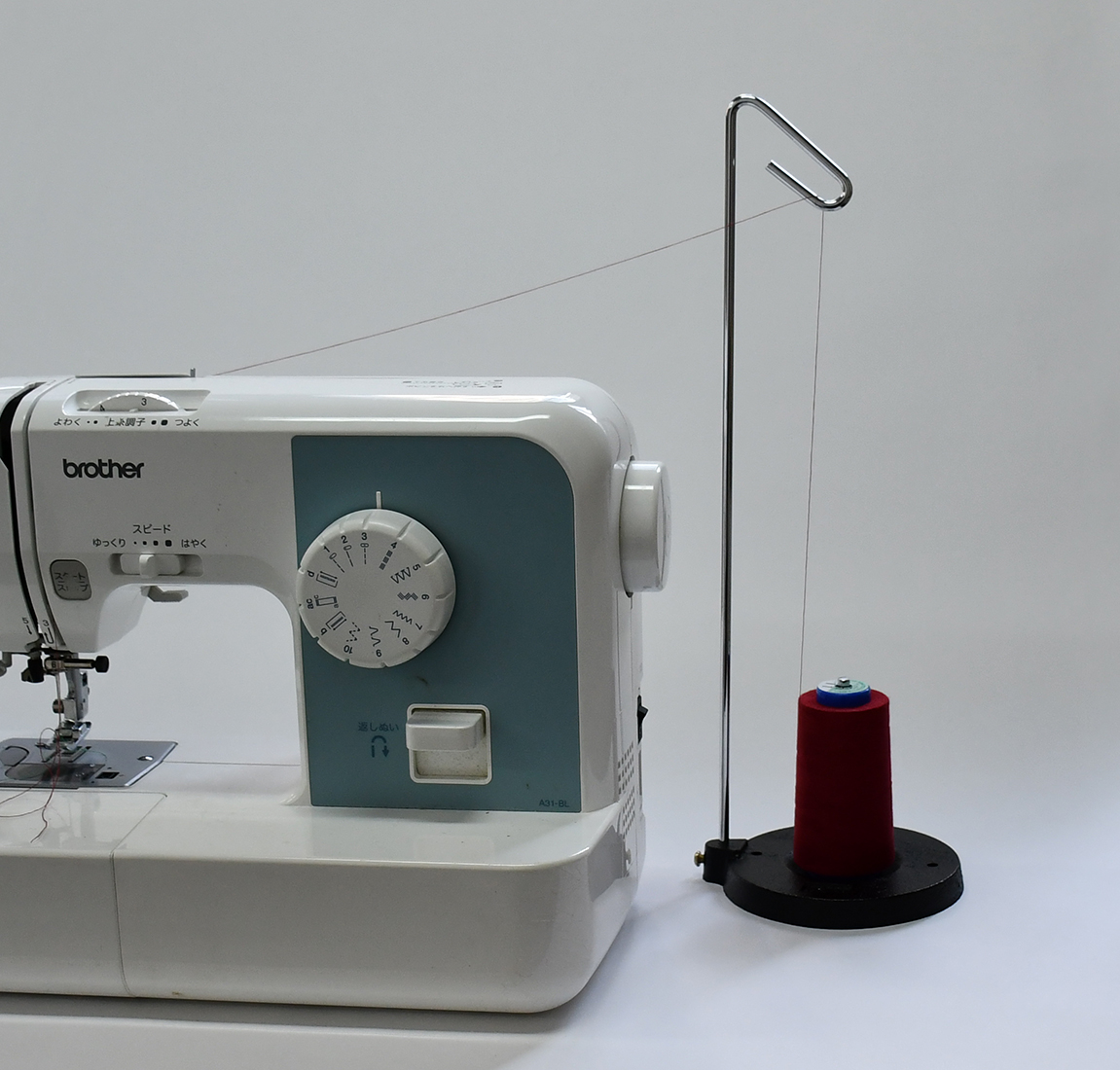 《Prym》プリム・糸立　スプールスタンド　工業用糸　土台・芯棒あわせて重さ約500ｇ　Cone and Spool stand