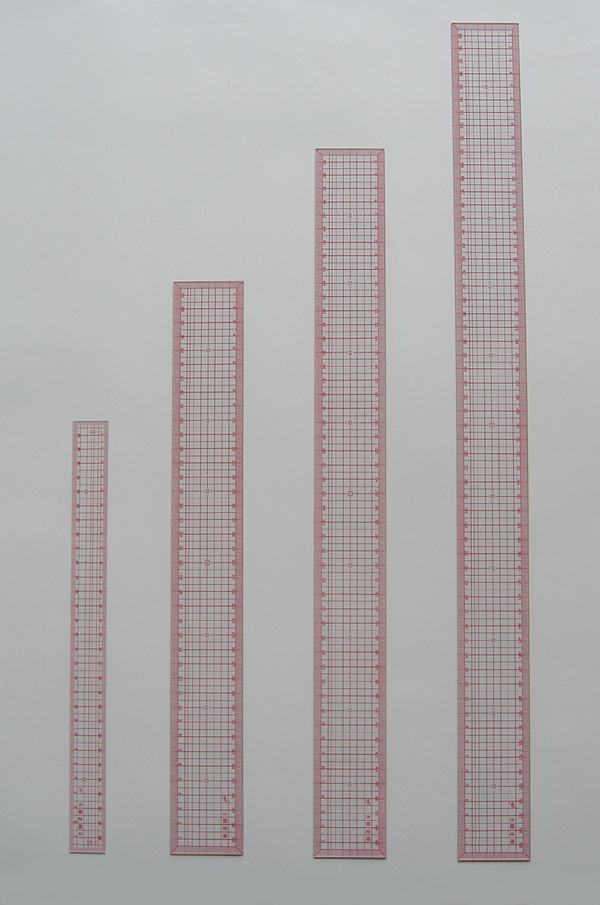 2673 方眼定規デラックス30cm(300x25x0.8mm)