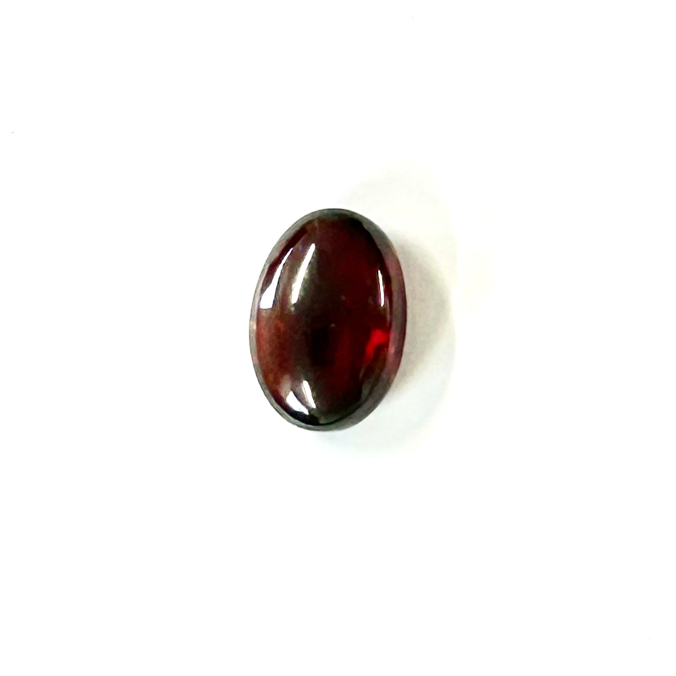ガーネット　１６．５ｘ１２．２ｍｍ
