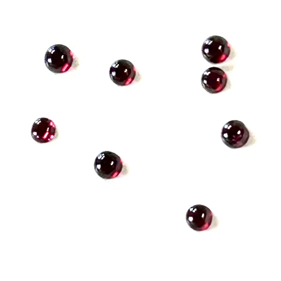 ガーネット ４mm　カボション