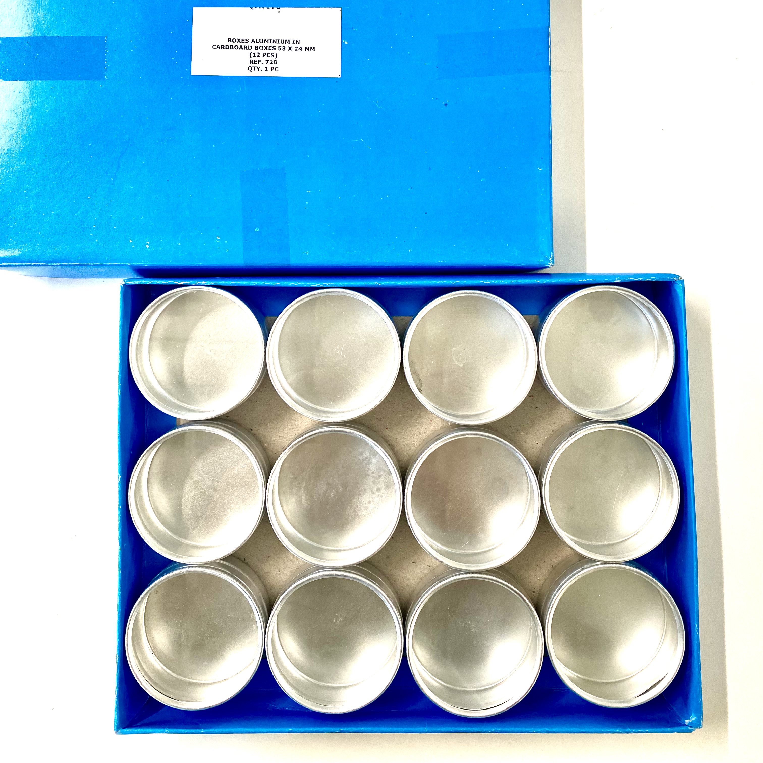 アルミケース　１個入 ／ １２個入　（５２ｍｍ）