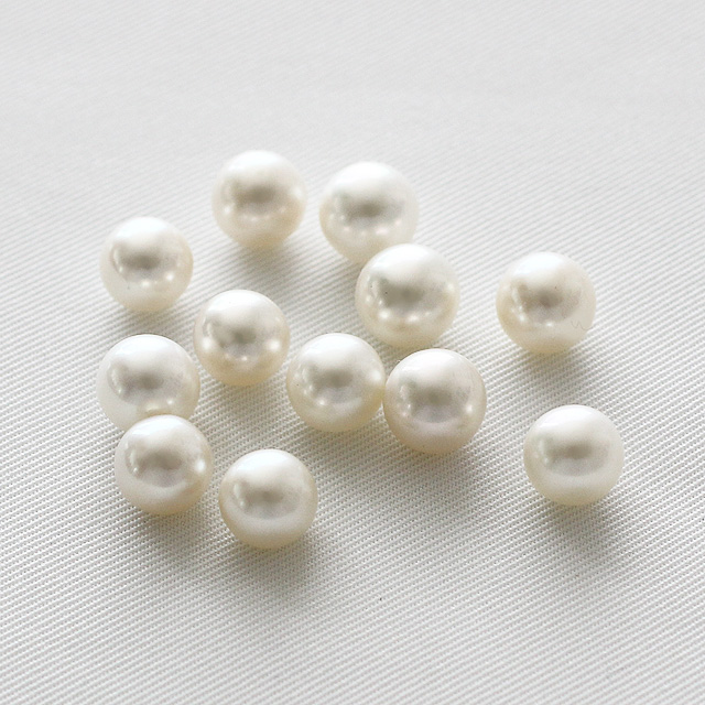 淡水パール７．５ｍｍから８．３ｍｍ片穴
