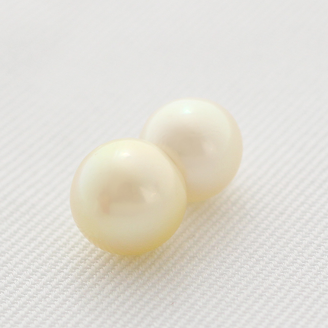 アコヤツインパール（片穴）