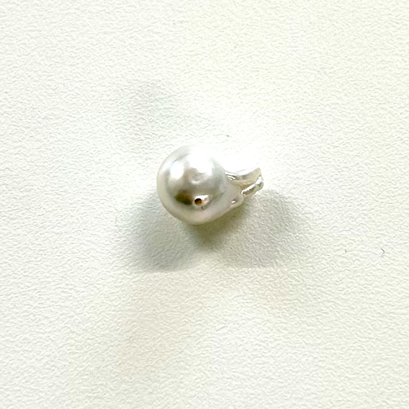 バロックパール（片穴）