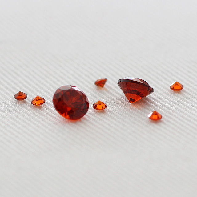 レッドキュービック　1.5ｍｍ