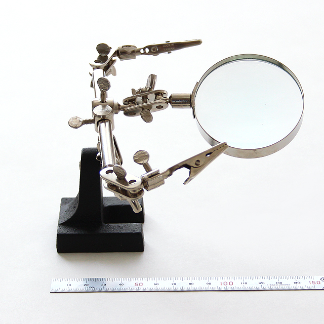 第３の手（クリップ・ルーペ）