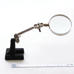 フレキシブルスタンドルーペ