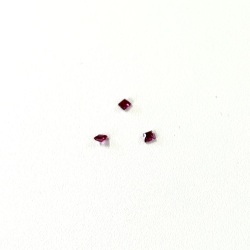 ルビー　スクエア　２．５ｍｍ　