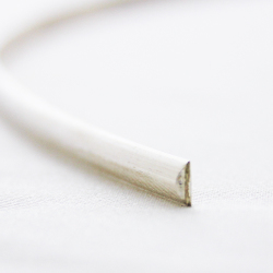 端材　950銀甲丸線　３．１ｍｍ幅　高さ１．３ｍｍ　　　