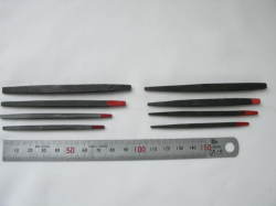 彫り用タガネ材　赤タガネ