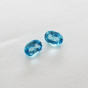 ブルートパーズ　５ｘ７ｍｍ（オーバルチェカーカット）