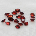 ガーネット 約４ｘ６mm