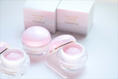 【送料無料】【サロン専売品】ＥＧＦ　フラーレン　アルジレリン　リピジュア　ピクノジェノール　コラーゲン　ヒアルロン酸　…他最新・注目の超うるおい成分を６０％配合：ＰＡエクセレント・モイスチャー・クリーム３３ｇ×３個セット