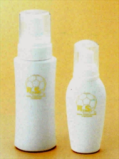 【送料無料】ビタミンＣの４００倍　フラーレン配合高級泡洗顔剤　シミ・しわ・乾燥・ニキビ対策に！アレルギーなどの敏感肌にもＯＫ！　ナノコラーゲン・プラセンタ・セラミド配合　：ベルクール　フラーベルＣ６０　ホイップソープ　２００ｍｌ×３個セット