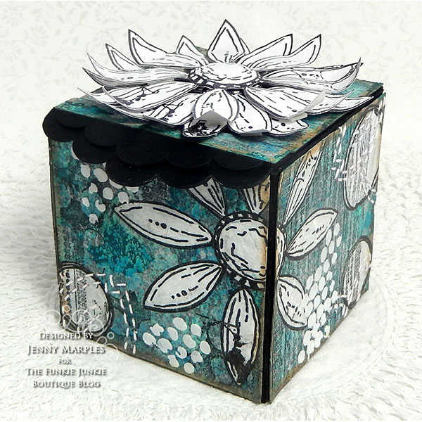 シジックス/Sizzix】【ScoreBoards】ダイ - Box Gift with Scallop Edges