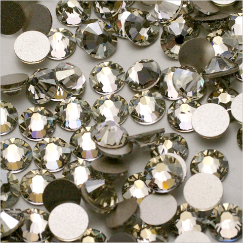 スワロフスキー #2058 クリスタルシルバーシェイド