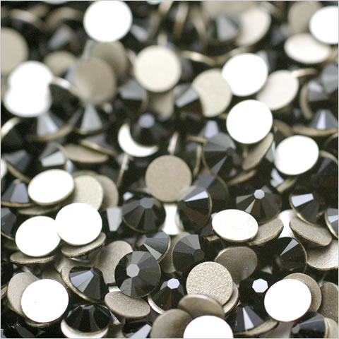 スワロフスキー #2058 XILION Rose Enhanced　ジェット