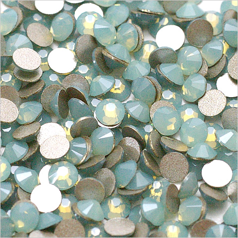 スワロフスキー #2058 パシフィックオパール