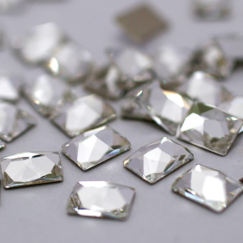 SWAROVSKI #2520 スワロフスキー　＃2520　コスミック　クリスタル