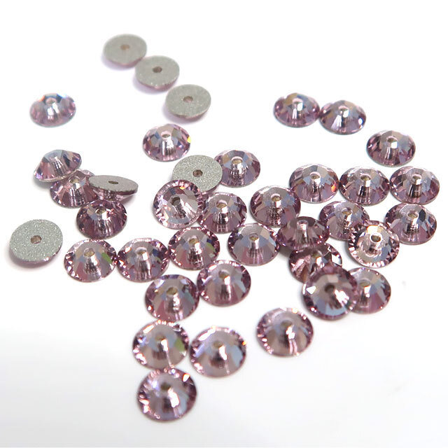 スワロフスキー #3128 XILION Lochrose 4mm ライトアメジスト 36ヶ