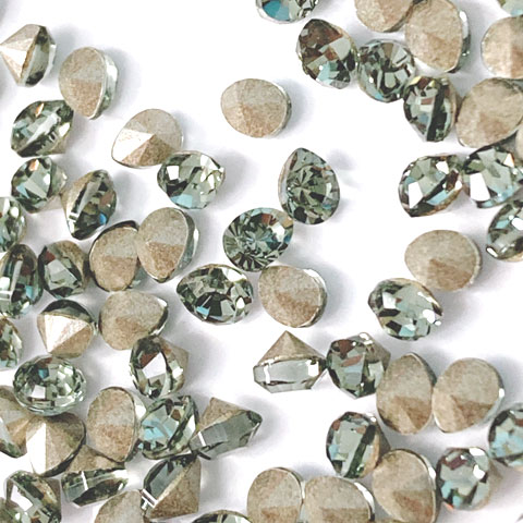 Y2435-4 スワロフスキー クリスタル シェル 大小 16個セット