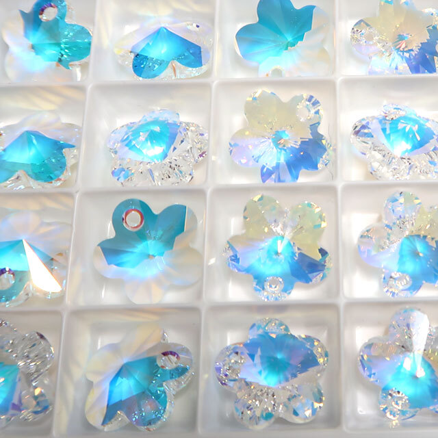 スワロフスキー #6744 Flower Pendant クリスタルAB