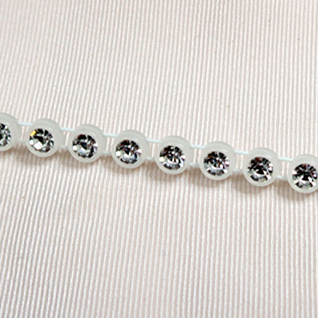 スワロフスキーOKTANT（オクタント）102 トリミング 透明台/クリスタル 10M