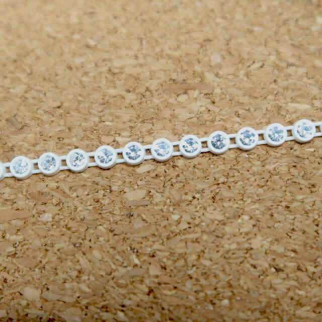 スワロフスキー 連爪チェーン（ダイヤレーン）トリミング