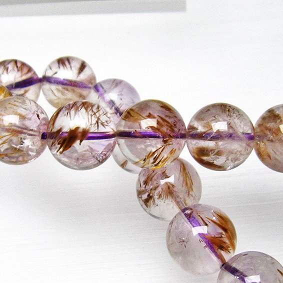 ⭐︎【天然 】カコクセナイト イン アメジスト ブレスレット 12mm 楽天市場】カコクセナイトインアメジストブレスレットの通販